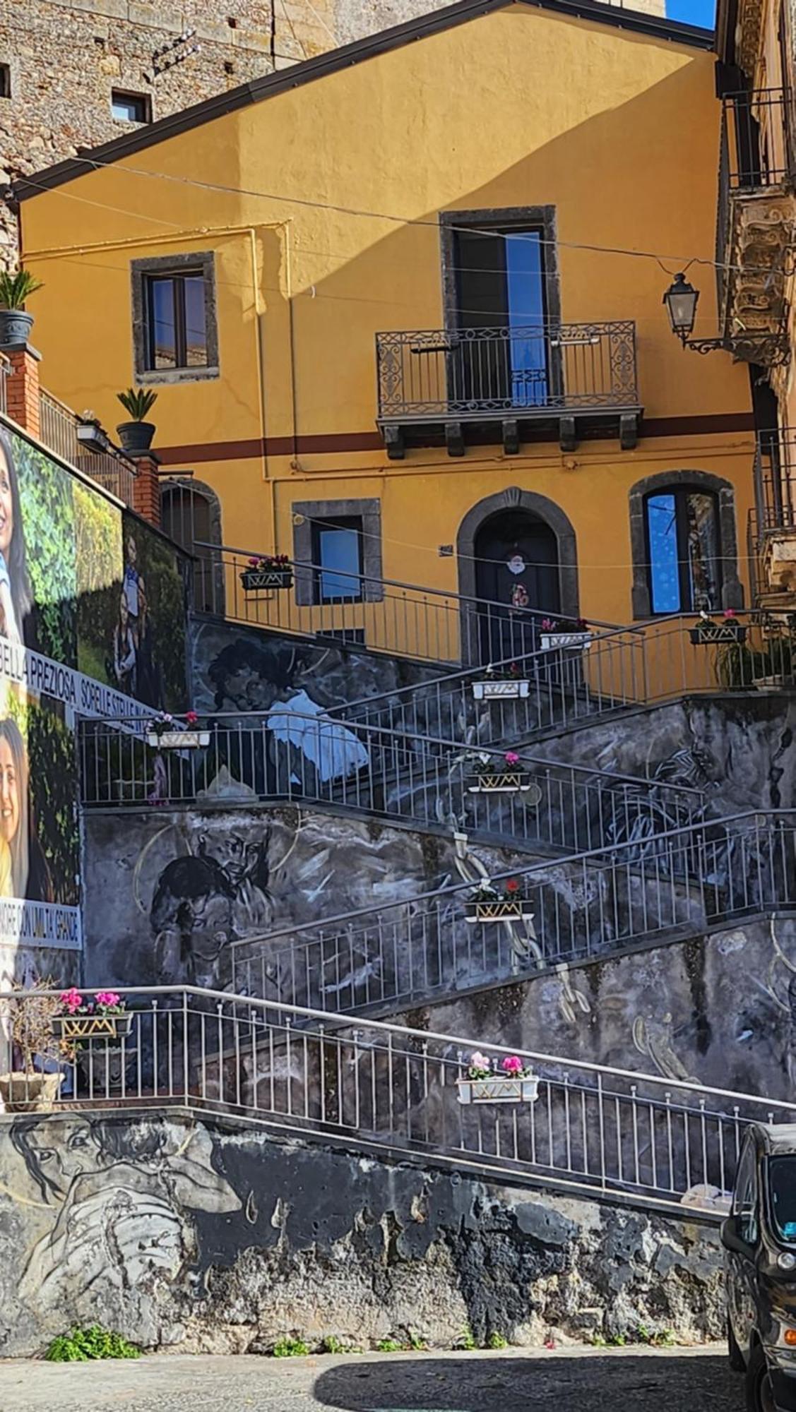 Home Di Giulietta กัสตีลโยเน ดิ ซิชีเลีย ภายนอก รูปภาพ